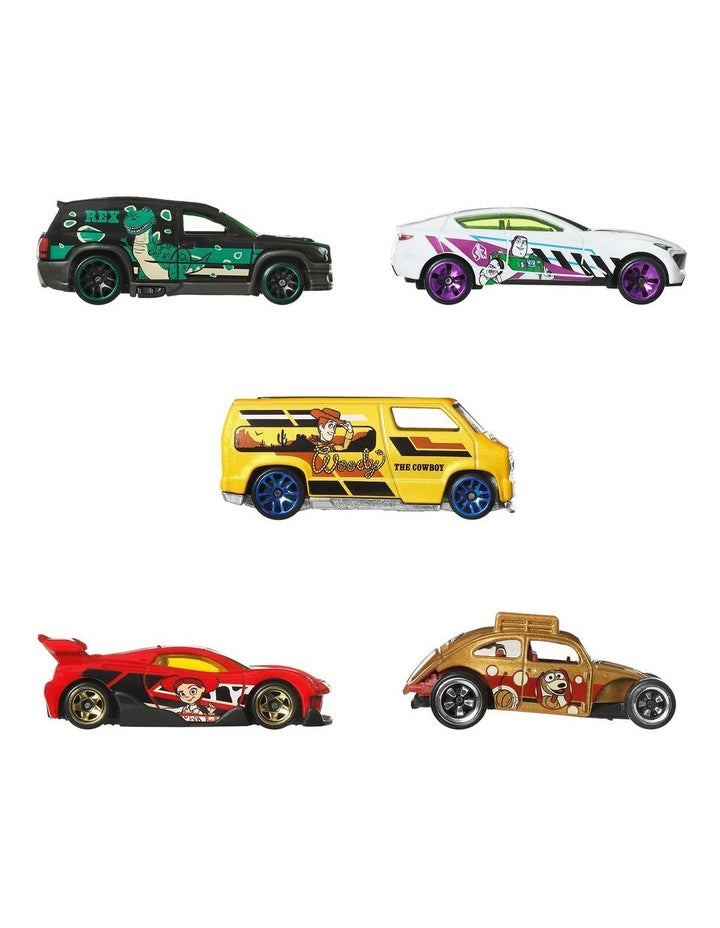 Hot Wheels Toy Car, Entertainment-Themed 1:64 Scale Vehicle Assortment