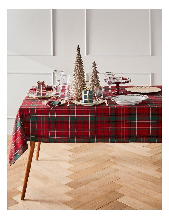 Heirloom Tartan Tablecloth 150 x 220cm in Red and Green