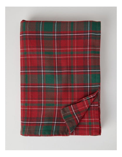 Heirloom Tartan Tablecloth 150 x 220cm in Red and Green