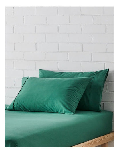 Stonewashed Cotton Pillowcase Pair in Emerald