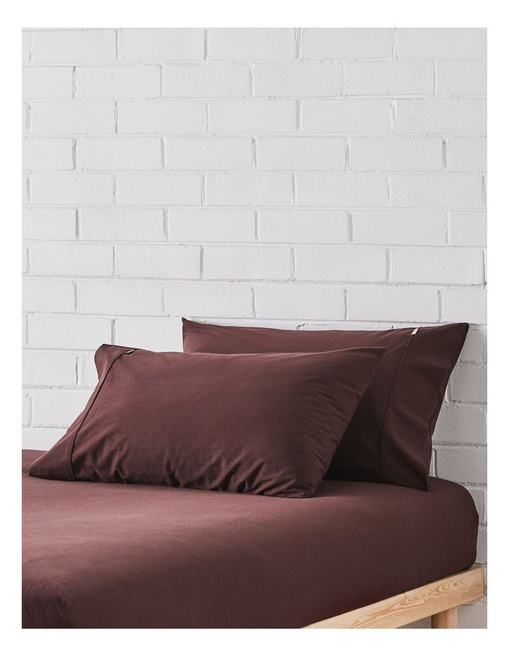 Stonewashed Cotton Pillowcase Pair in Bitter Chocolate