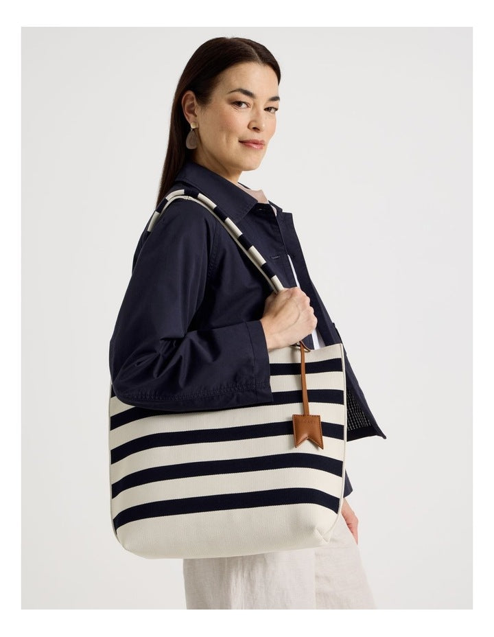 Vaucluse Tote Bag in Navy Stripe