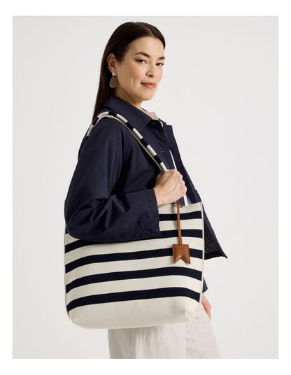 Vaucluse Tote Bag in Navy Stripe
