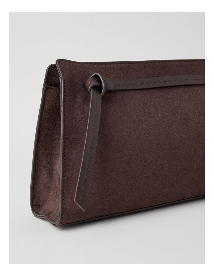Bobby Clutch Bag in Cocoa