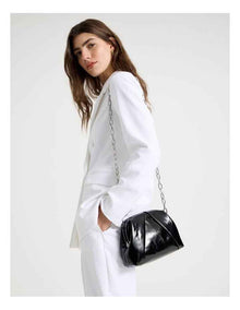 Birdie Clutch Bag in Black