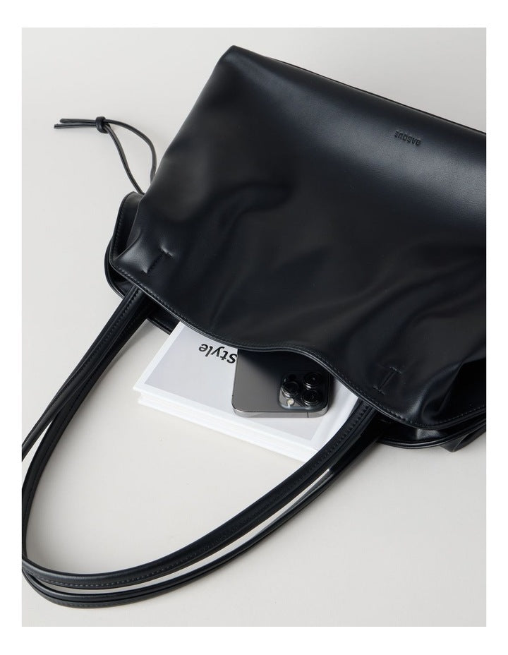 Hailey Tote Bag in Black