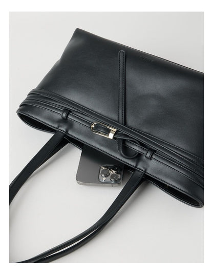Kylie Tote Bag in Black