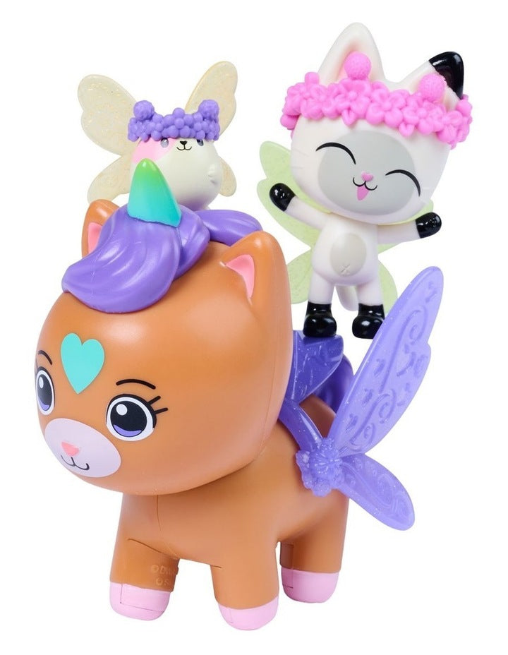 DreamWorks Gabby's Dollhouse Fairylandia MerCat & Kitty Narwhal Fairyflight Adventure Pack, 3 Figures with Wings and Crowns