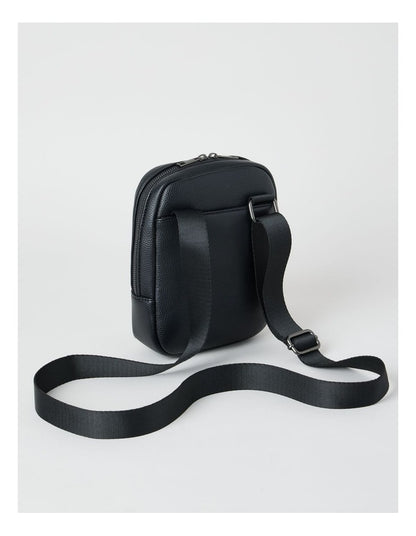CROSSBODY BLACK