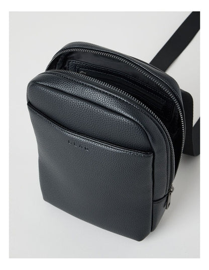 CROSSBODY BLACK