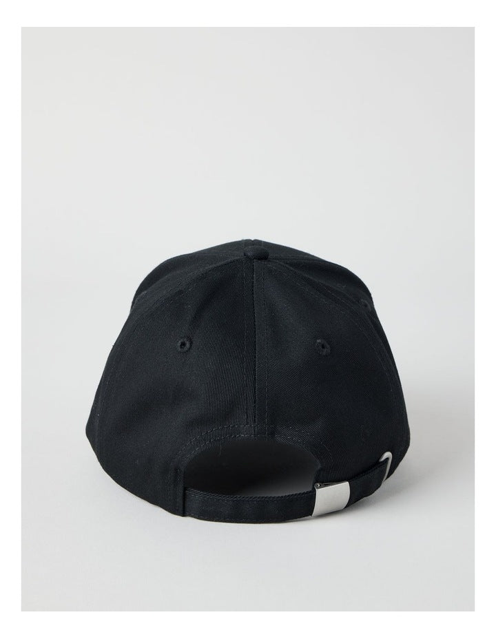 CAP WITH EMBROIDERY BLACK