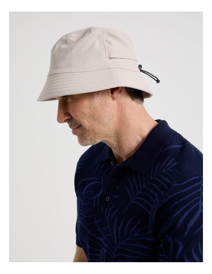 QUICKDRY BUCKET HAT SAND