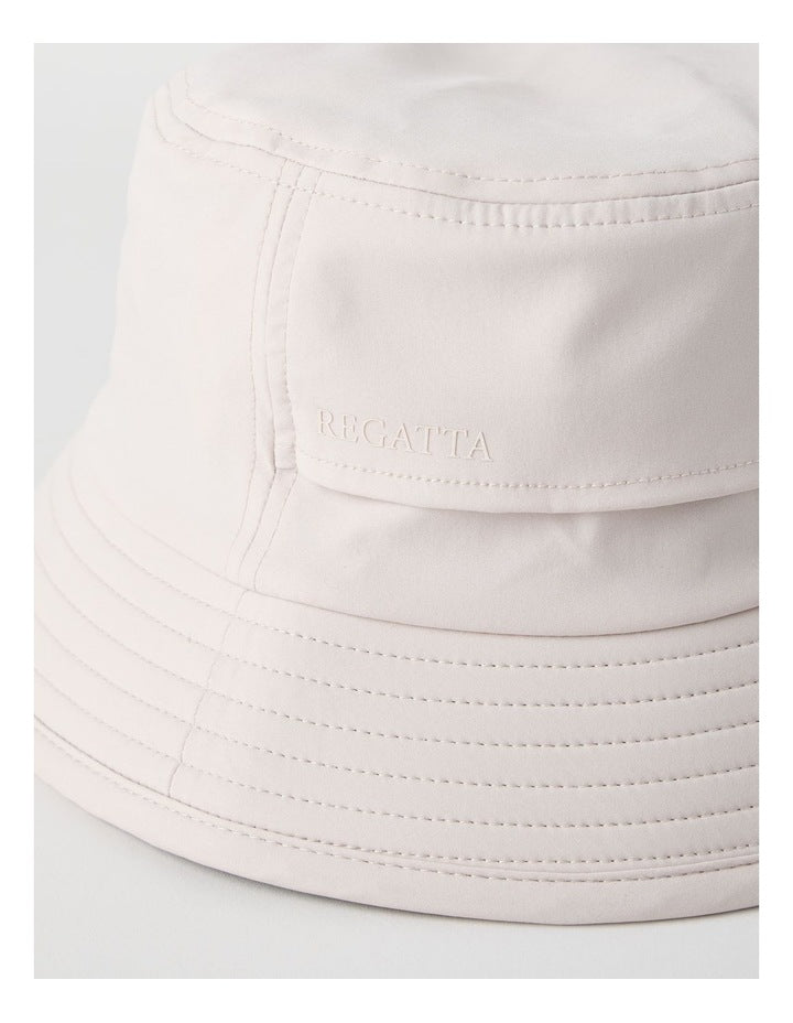 QUICKDRY BUCKET HAT SAND