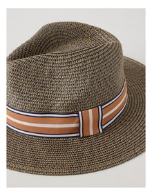 PANAMA HAT MOCHA