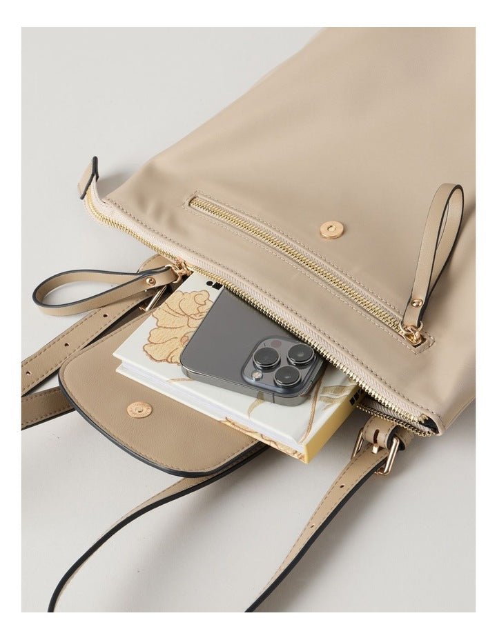 Elwood Backpack in Stone