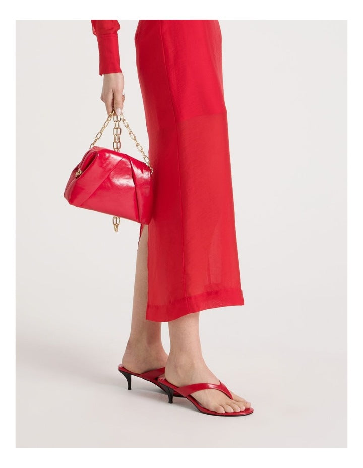 Birdie Clutch Bag in Red