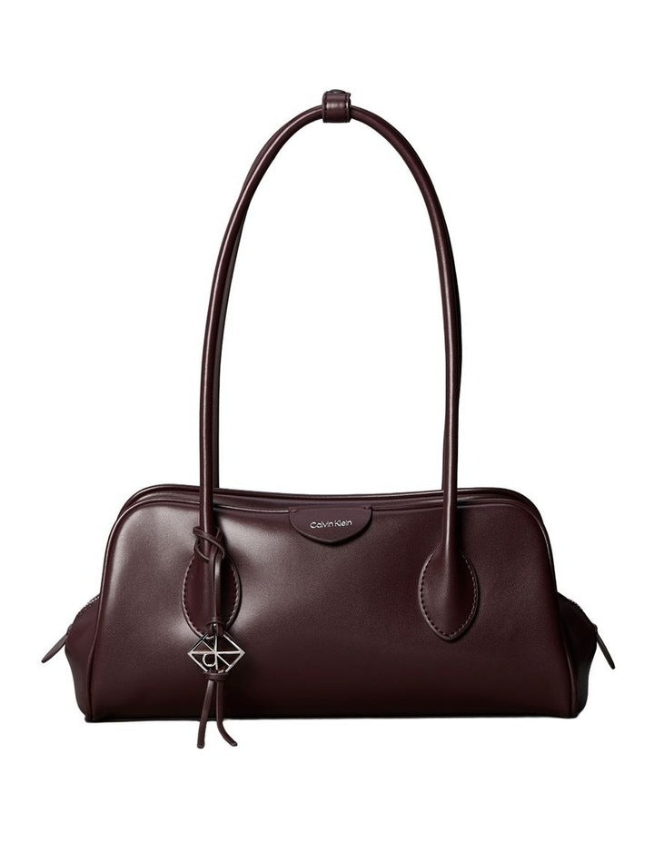 Emblem Trio Shoulder Bag in Fudge