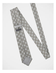 Herringbone Medallion Tie