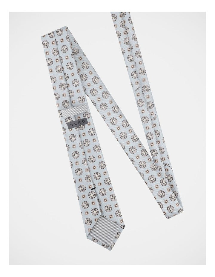 Medallion Tie