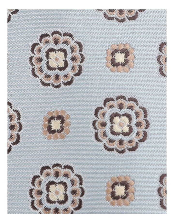 Medallion Tie