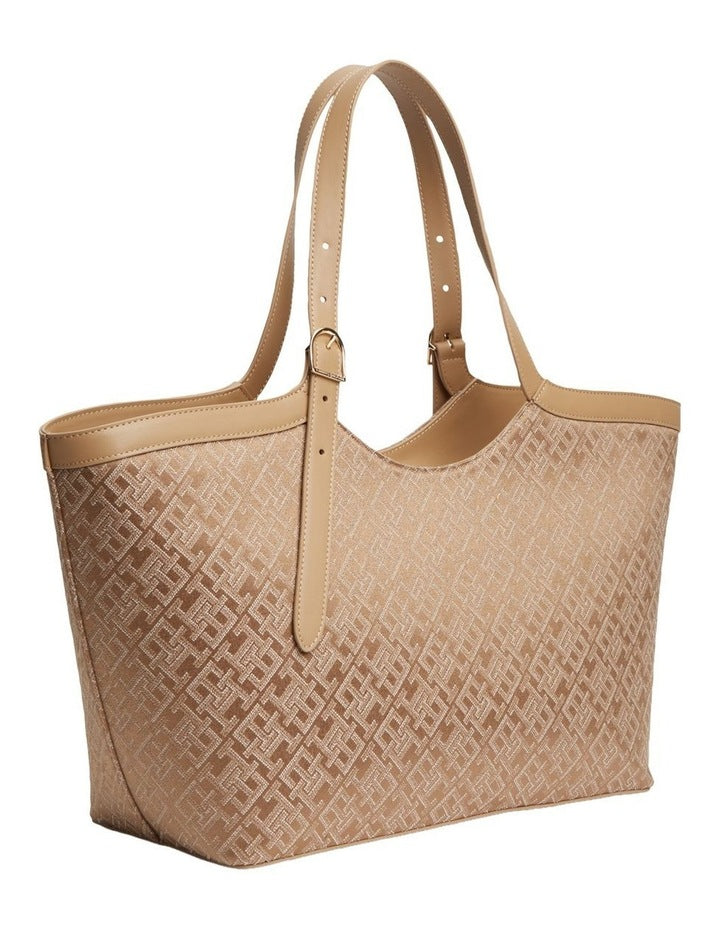 Jacquard Tote Bag in Brown