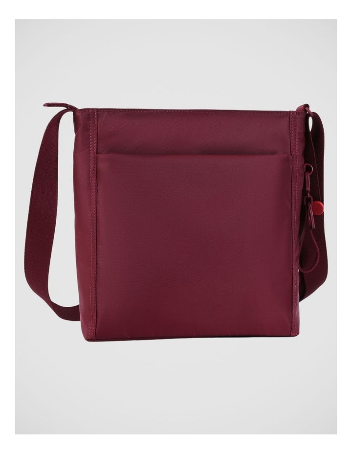 Orva Crossbody Bag in Maroon Banner