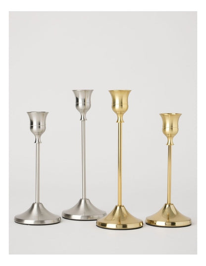 Set of 2 Candleholders in Silver: 19 and 16cm