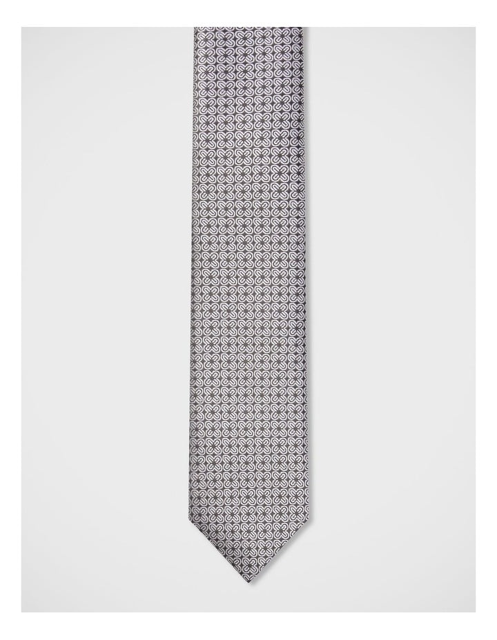 Geometric Tie in Green