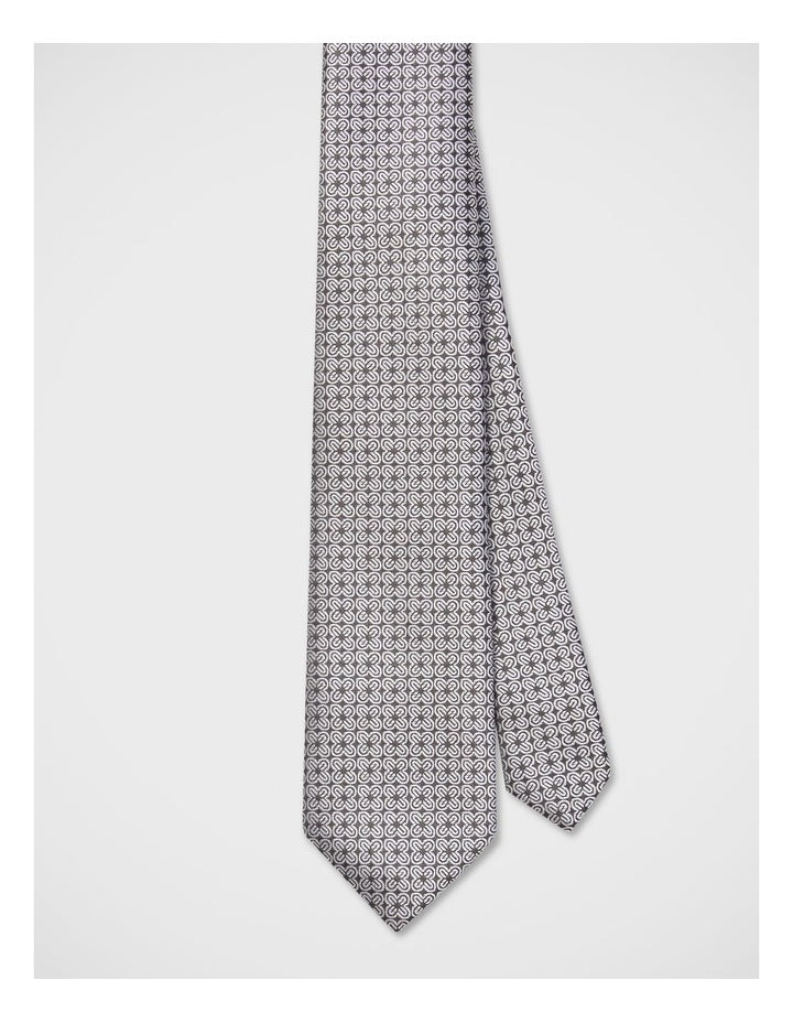 Geometric Tie in Green