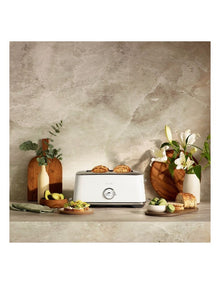 The Toast Select Luxe 4 Slice Long Slot in Sea Salt BTA740SST2IAN1
