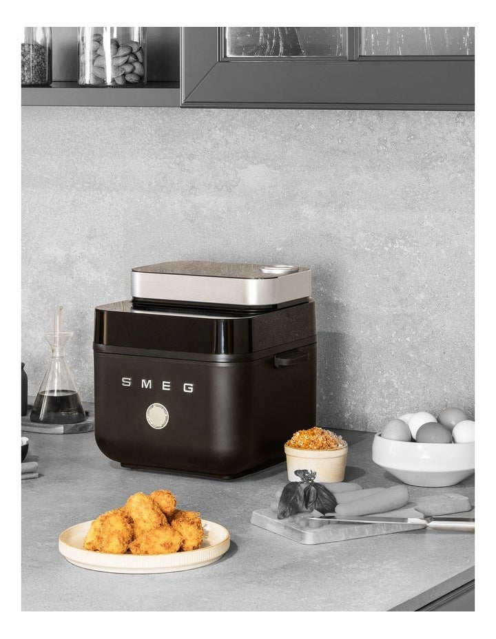 Air Fryer 7.3L in Matte Black AFC01BLMAU