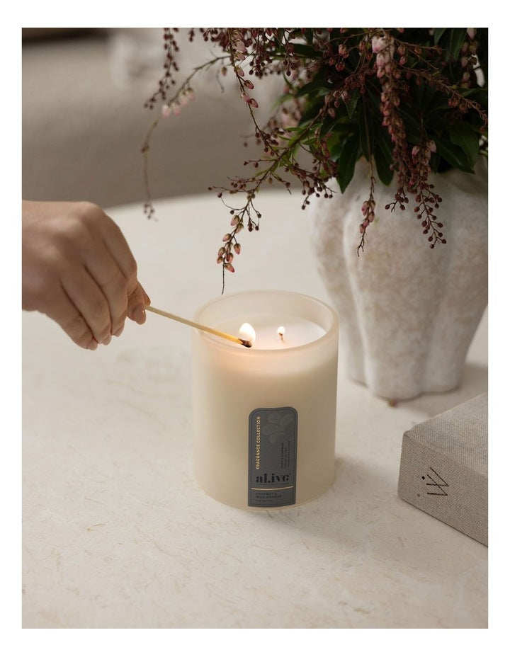 Soy Candle in Coconut & Wild Orange 330g