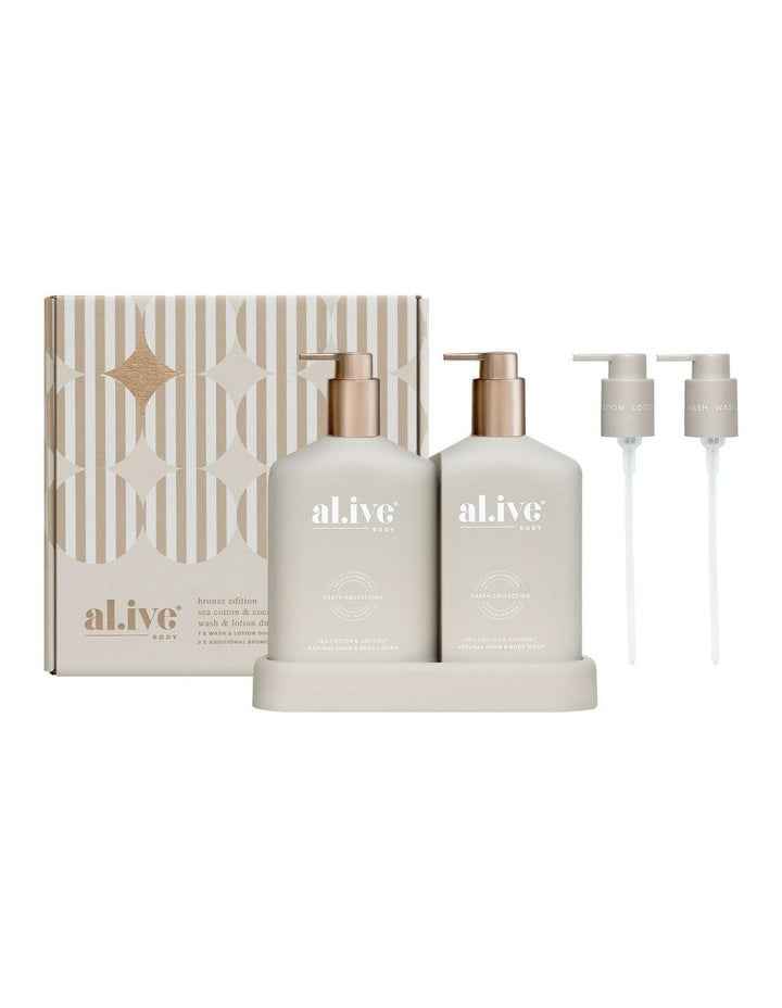 Bathroom Duo Bronze Edition in Sea Cotton & Coconut