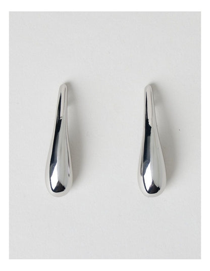 Smooth Drop Earring in Silver