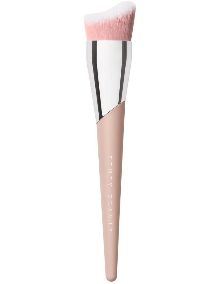 Fluid Flex Foundation Brush 165