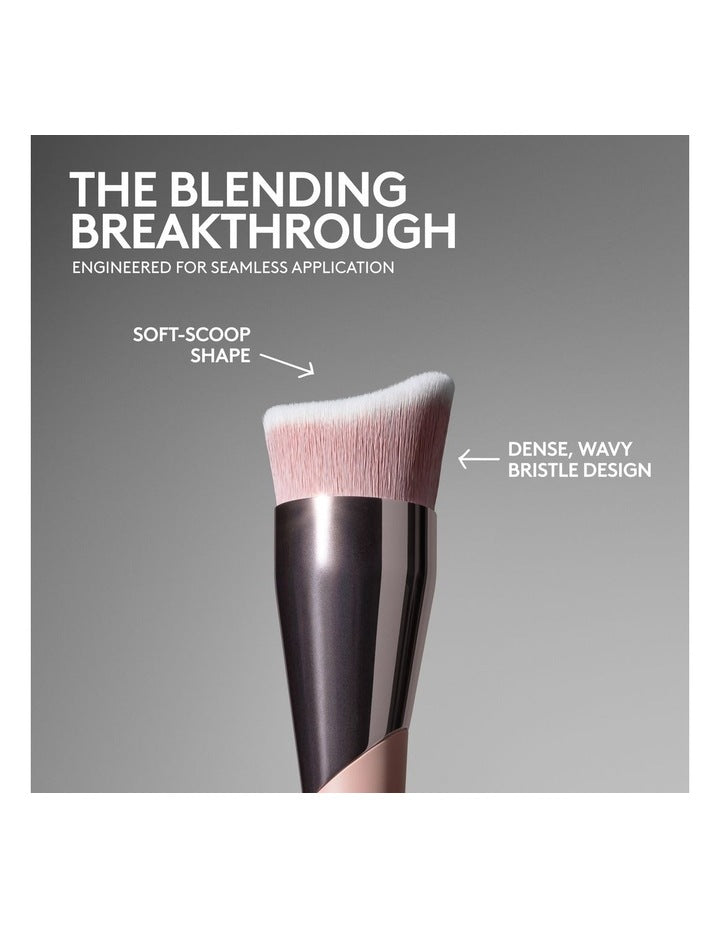 Fluid Flex Foundation Brush 165