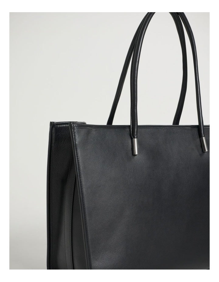 Sally Leather Tote Bag in Black