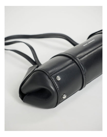 Serena Leather Shoulder Bag in Black