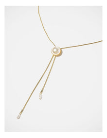Barcs Pearl Button Lariat Necklace in Gold