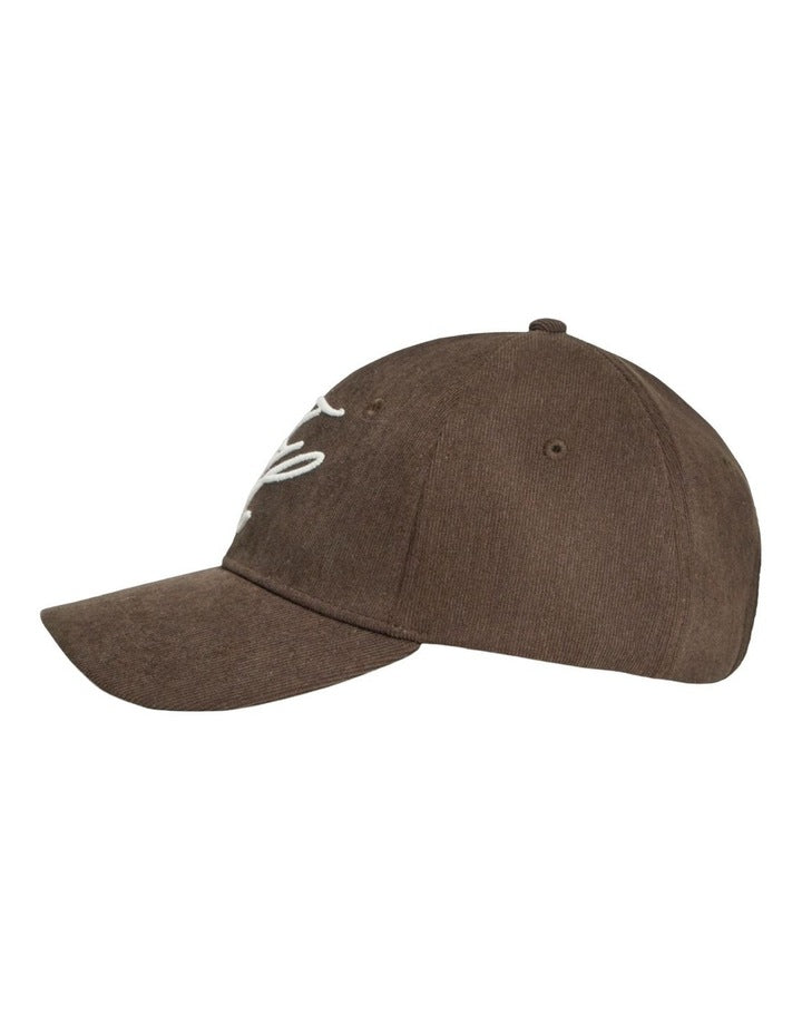 Logo Embroidery Corduroy Baseball Cap in Brown