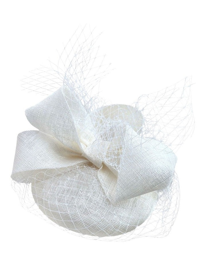 Gregory Ladner Ghrf302M Ivory Fascinator Fascinator in Ivory