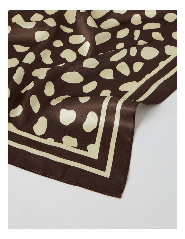 Scarf in Fawn and Cream Spot Print