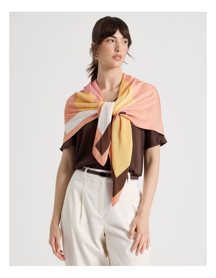Pleated Scarf in Peach Geometric Print