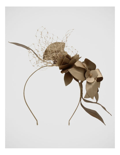 Fs1193 Dulcie Gold Fascinator Fascinator in Gold