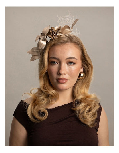 Fs1193 Dulcie Gold Fascinator Fascinator in Gold