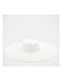 Hm761 Savannah Racewear Hat in White
