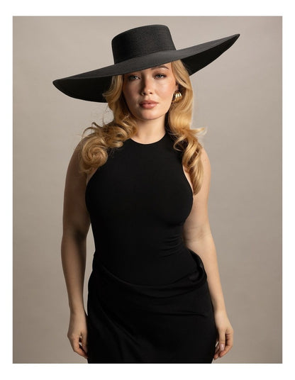 Hm761 Savannah Racewear Hat in Black