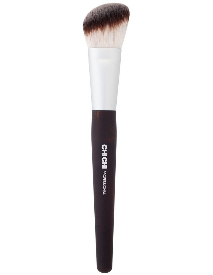Angled Blush Brush 126