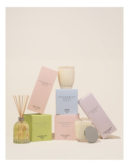 Oceania - Large Soy Candle 370g