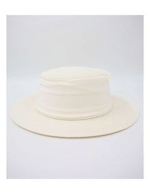 Vanille Racewear Hat in White